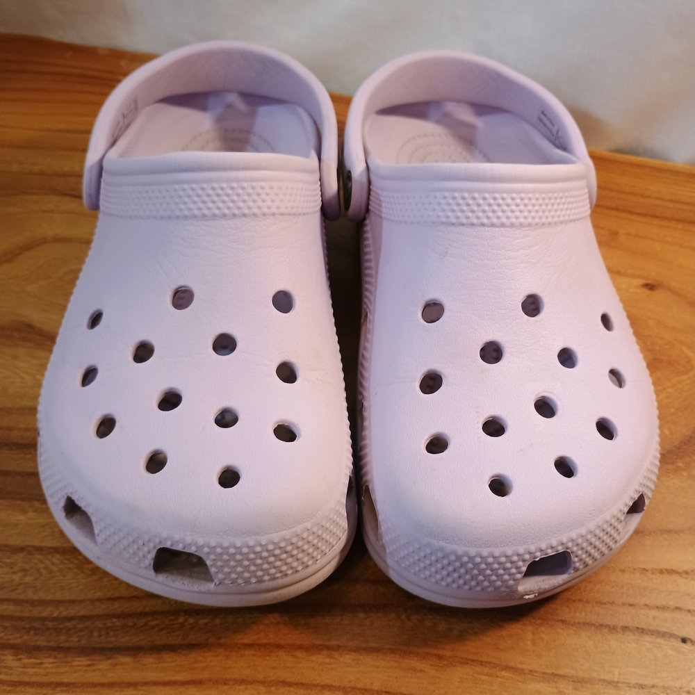 Crocs - Picture 3 of 5